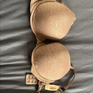 NWT Victoria's Secret textured Gray padded perfect coverage Bra with Molded Cups